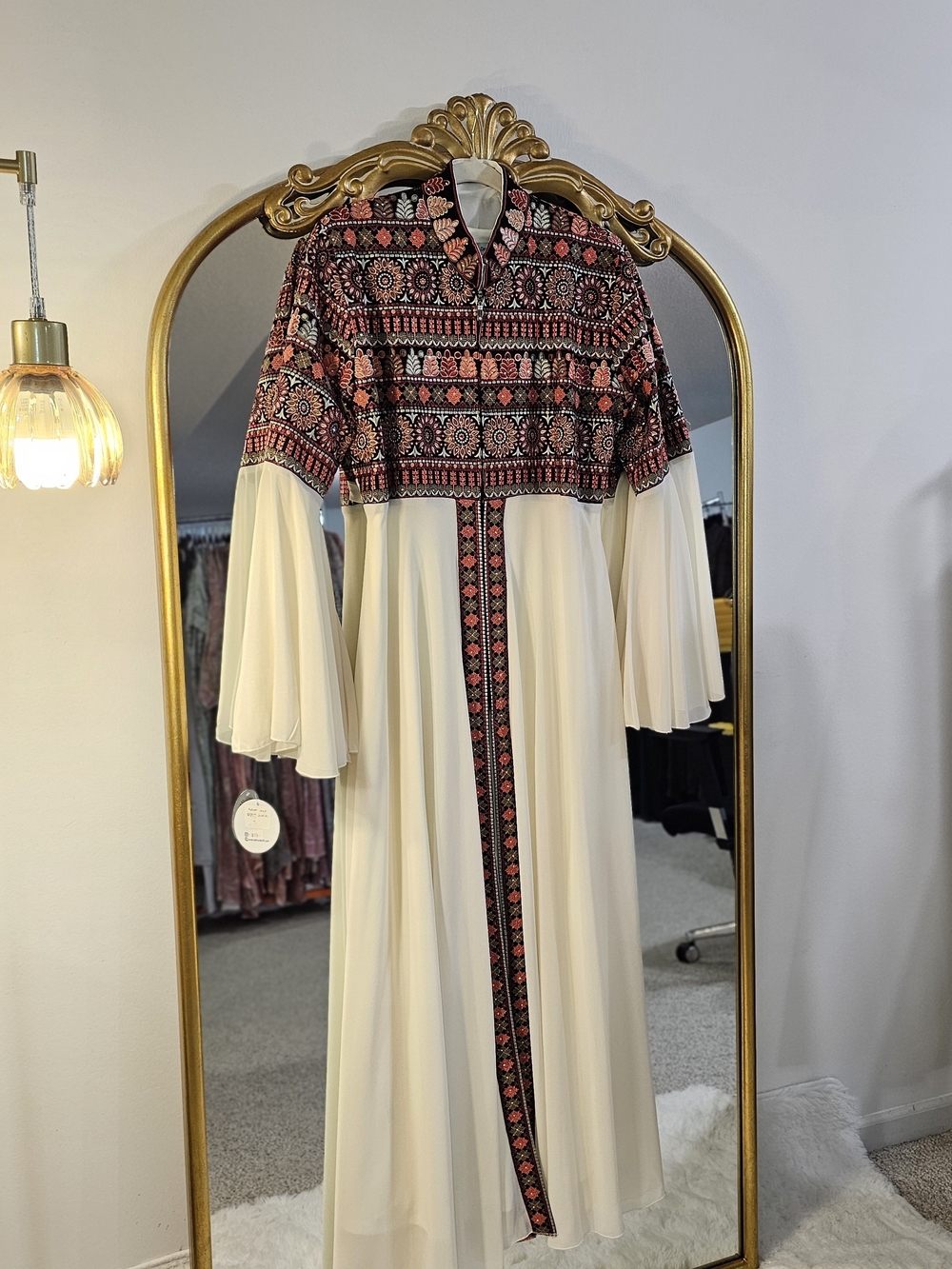 Embroidered Thobe Ivory & Black With Bell Sleeves